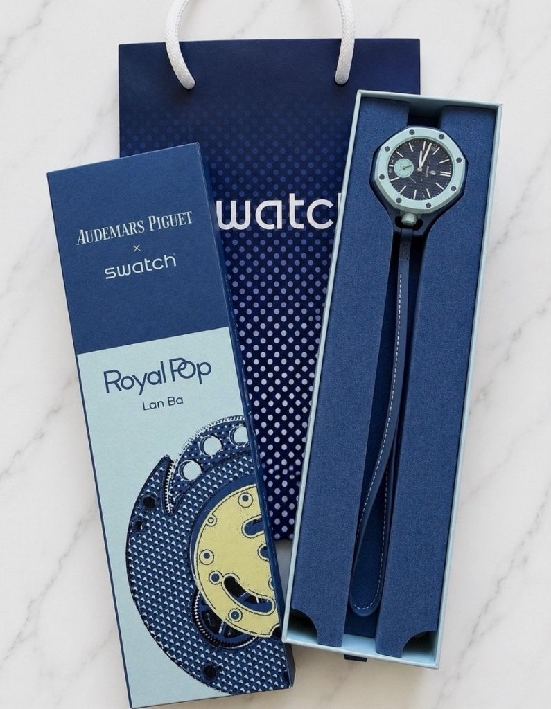 Swatch x Ap Royal Pop Lan Ba, Swatch, Nieuw, Ophalen of Verzenden, Kunststof