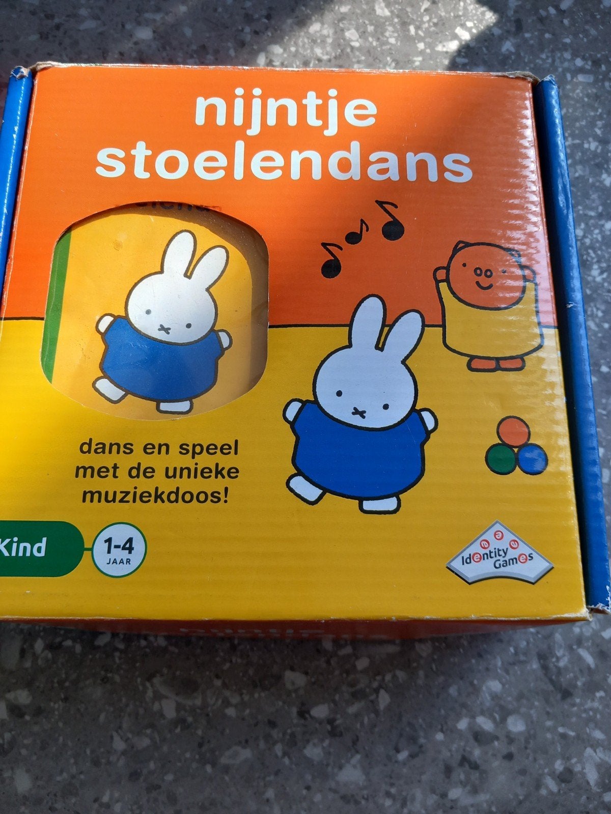 Nijntje Stoelendans - Dans en speel met de muziekdoos!, Ophalen, Gebruikt, Met geluid