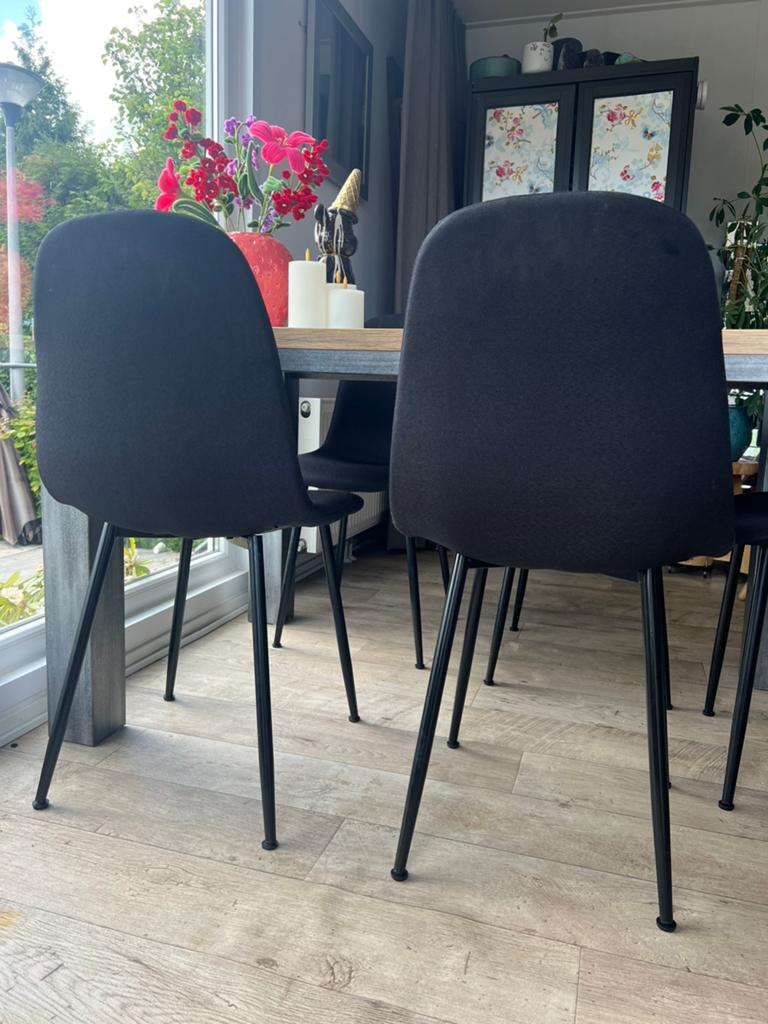 6 prachtige zwarte eetkamerstoelen 5 nieuwstaat 1 wiebelt, Ophalen of Verzenden, Zo goed als nieuw, Zwart, Vijf, Zes of meer stoelen