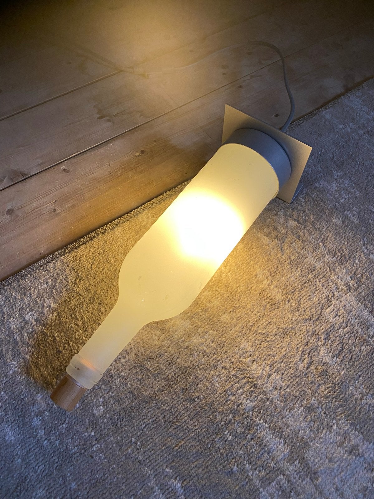 Wijnfles wandlamp, Ophalen, Wit, Overige merken, Gebruikt