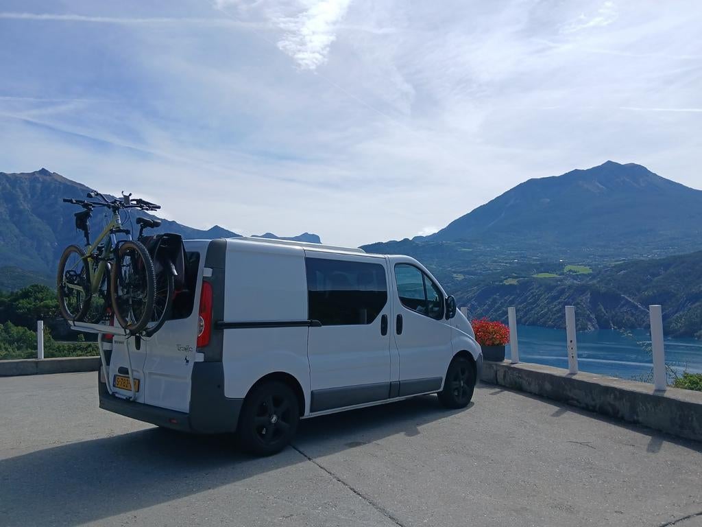 Renault Trafic camper 2011 2.0 dci, Caravans en Kamperen, Campers, Overige merken, Buscamper of Camperbus, Tot en met 2, Particulier