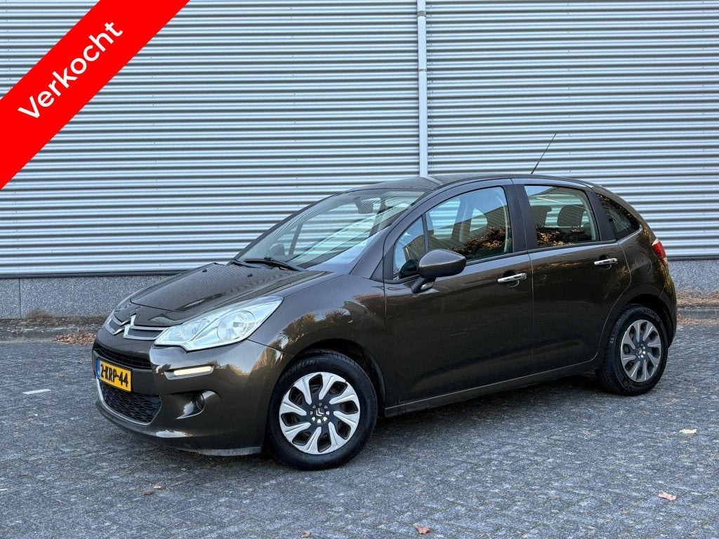 Citroen C3 1.2 VTi Tendance NAVIGATIE TREKHAAK LED, Auto's, Euro 5, Gebruikt, 31 €/maand, 1199 cc