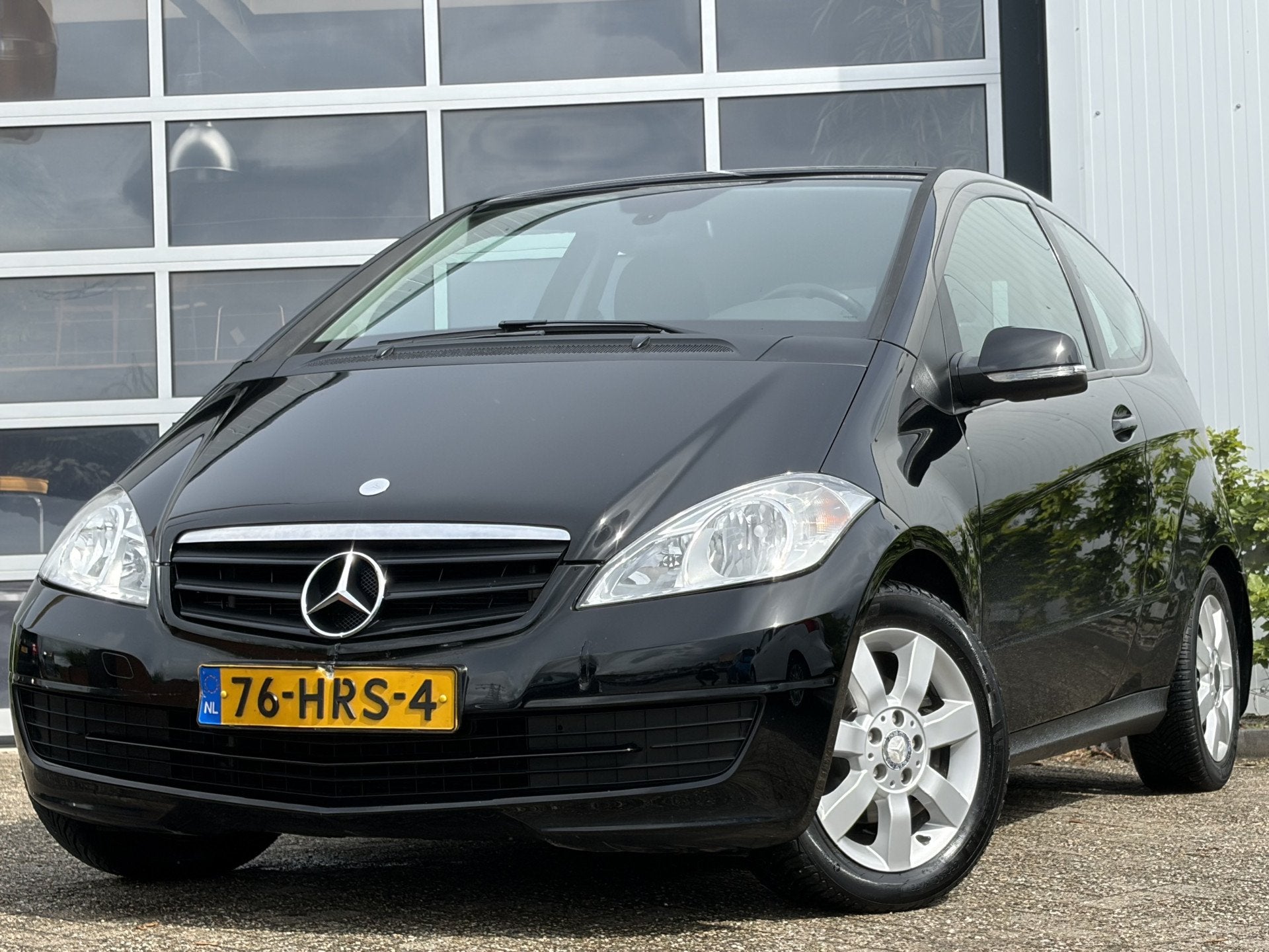 Mercedes-Benz A-Klasse 170 Classic 115pk | Airco | Elektrisc, Auto's, Mercedes-Benz, Voorwielaandrijving, Gebruikt, Zwart, 4 cilinders