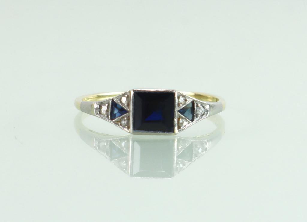 Antieke Art Deco gouden ring saffier en diamant, Ophalen of Verzenden, Goud, Ring, Met edelsteen