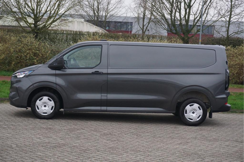 Ford Transit Custom 300L 136PK Trend BPM VRIJ! 13" Sync Sche, Voorwielaandrijving, 136 pk, Gebruikt, 4 cilinders
