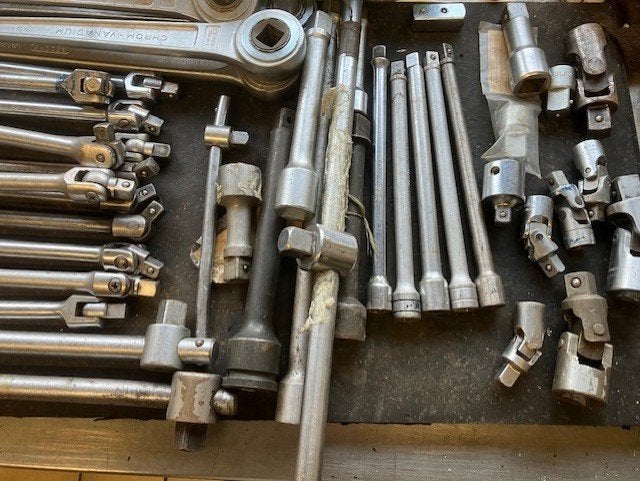 Diverse gereedschappen o.a. wringstaven, tangen, doppen etc., Ophalen of Verzenden, Gebruikt, Overige typen, Overige merken