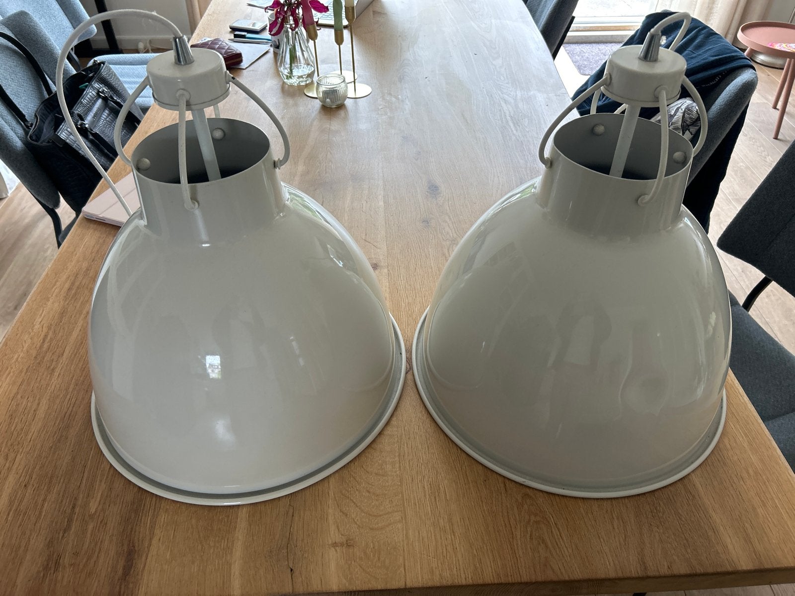 Set van 2 industriële hanglampen, wit, Huis en Inrichting, Lampen | Hanglampen, Ophalen of Verzenden, Gebruikt, Metaal, 75 cm of meer