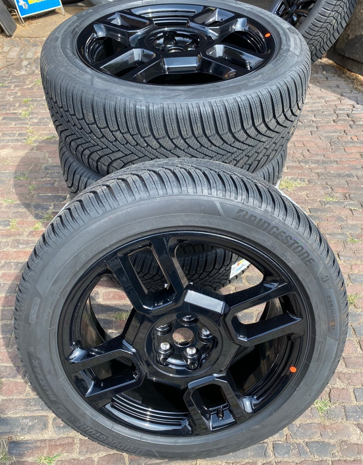 NIEUWE 21” Kia EV9 velgen + TPMS + 285/45 R21 winterbanden