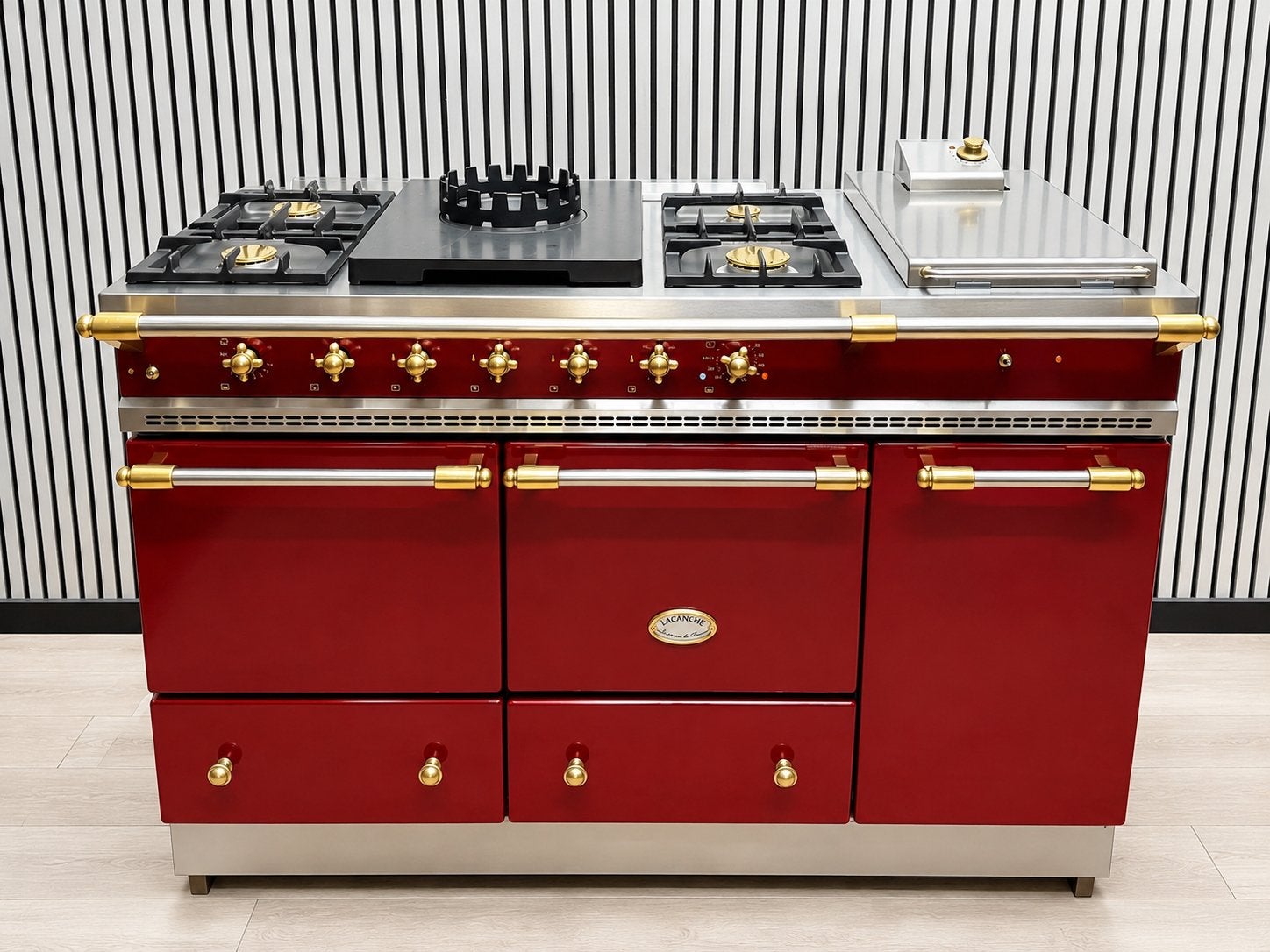 Luxe Lacanche Bordeaux rood / Messing Gasoven Messing 140 cm, Witgoed en Apparatuur, Fornello Esperta, Grill, Ophalen of Verzenden