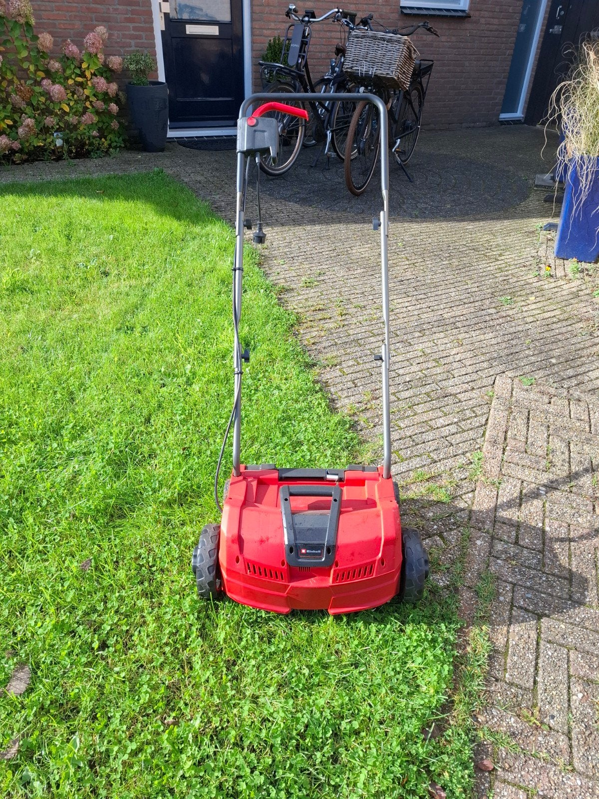 verticuteermachine, Ophalen, Zo goed als nieuw, Elektrisch, Einhell