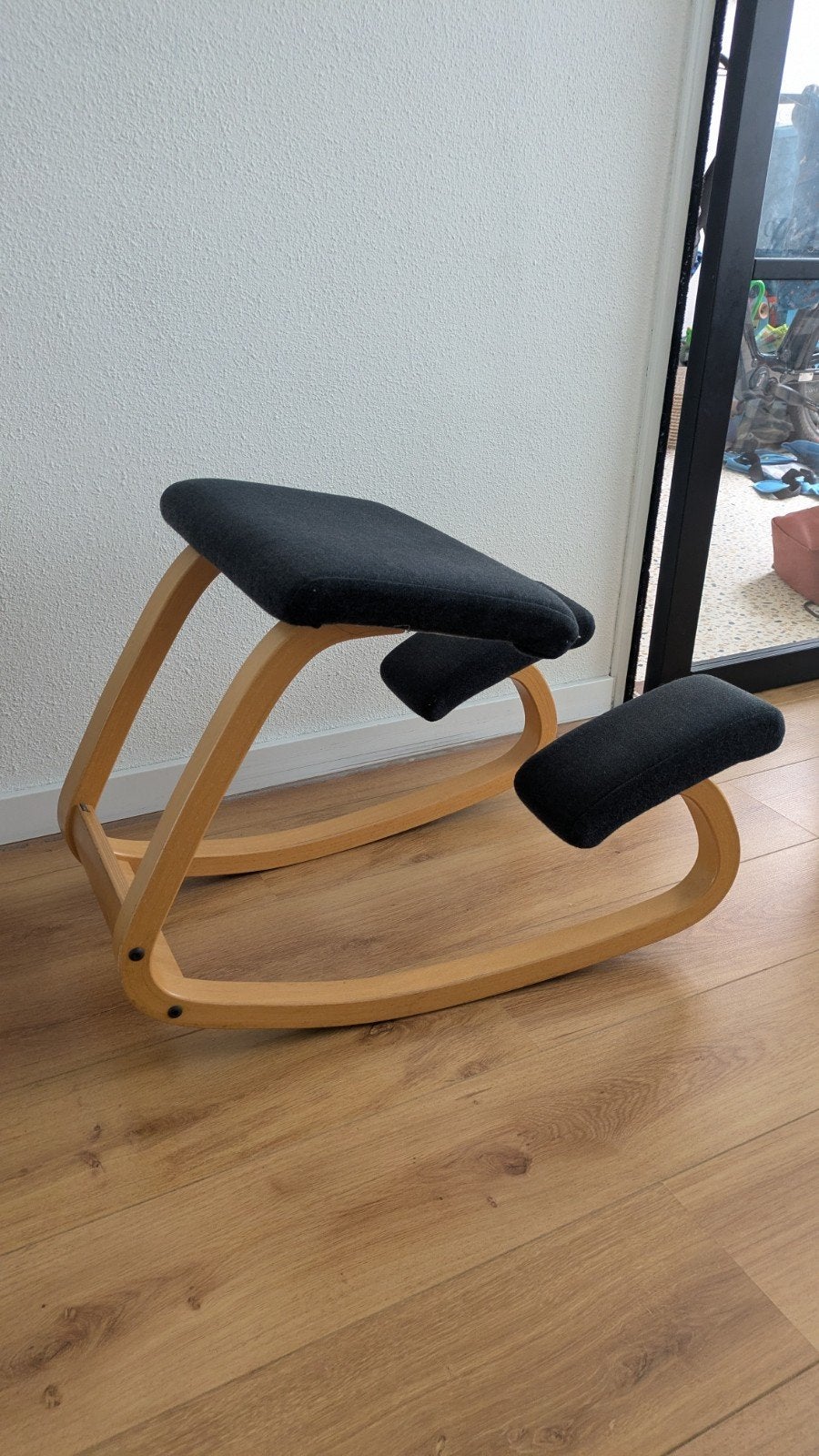 Stokke Variable Balans kniestoel - Donkerblauw - Goede staat, Huis en Inrichting, Ophalen, Gebruikt, Blauw, Eén