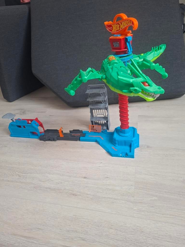 Hot Wheels Drakenbaan met lanceerder, Ophalen of Verzenden, Gebruikt, Jongen of Meisje