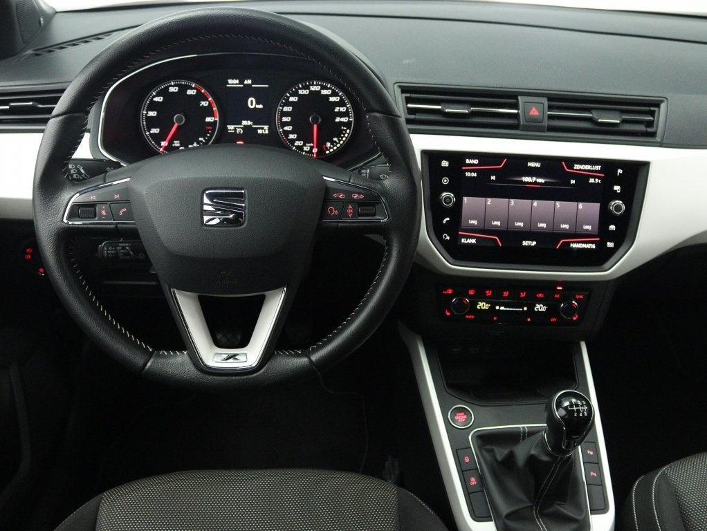SEAT Arona 1.0 TSI Xcellence Launch Edition | Trekhaak | Bea, Auto's, Keurmerk '100% Onderhouden', 12 maanden, Gebruikt, 116 pk