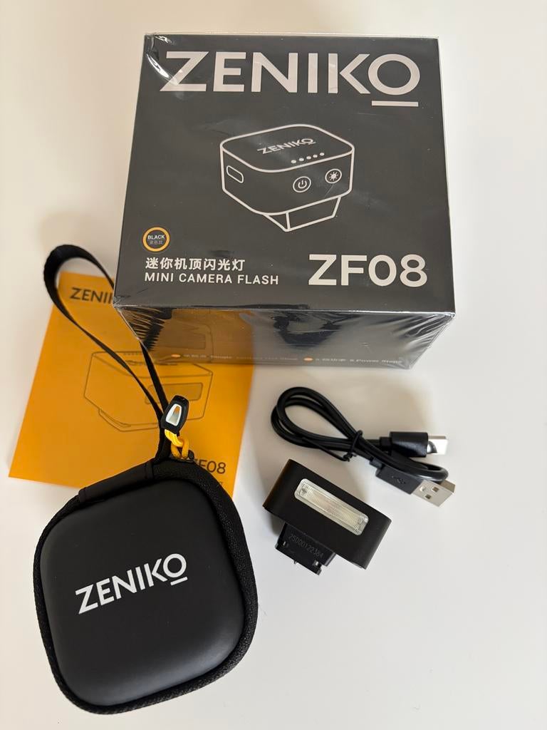 Zeniko ZF08 Flitser voor Leica Q of Ricoh GR - Nieuw, Ophalen of Verzenden, Nieuw, Overige merken