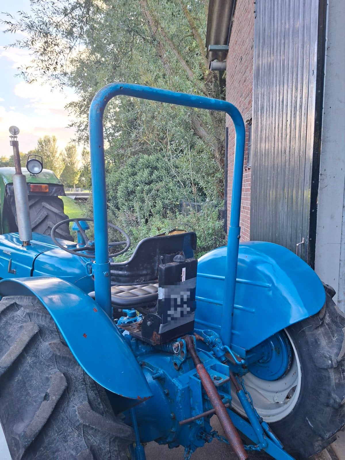 rolbeugel , veiligheidsbeugel  ford dexta, Ophalen