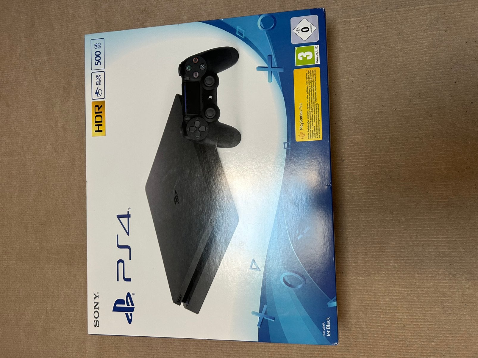 Sony PlayStation 4 500GB Slim Jet Black Nieuw Geseald, Ophalen of Verzenden, Zo goed als nieuw, Overige typen