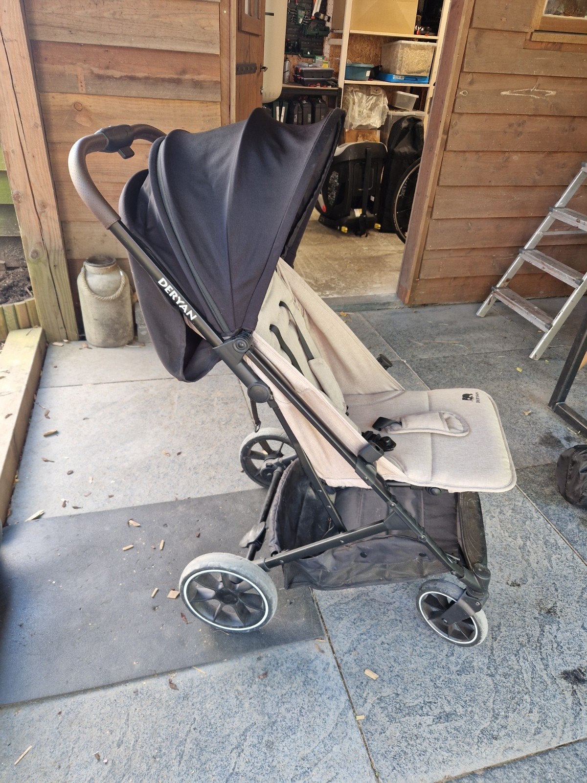 Deryan buggy wandelwagen, Ophalen, Gebruikt, Overige merken, Verstelbare rugleuning