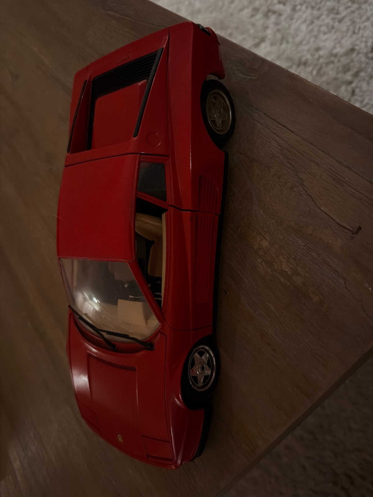 Bburago 1:18 Ferrari Testarossa 1984 - Voorruit beschadigd, Ophalen, Gebruikt, Auto, Bburago