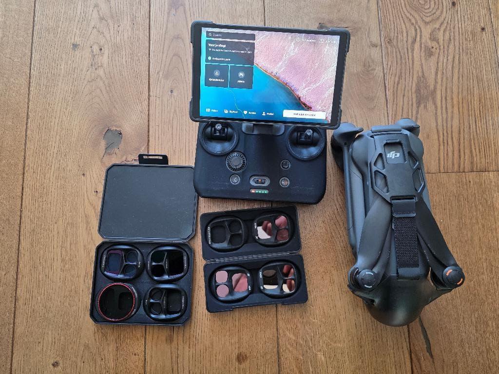 DJI Mavic 4 Pro Creator Combo+RC Pro2+Fly more + filters!, Cameradrone, Ophalen of Verzenden, Zo goed als nieuw, DJI