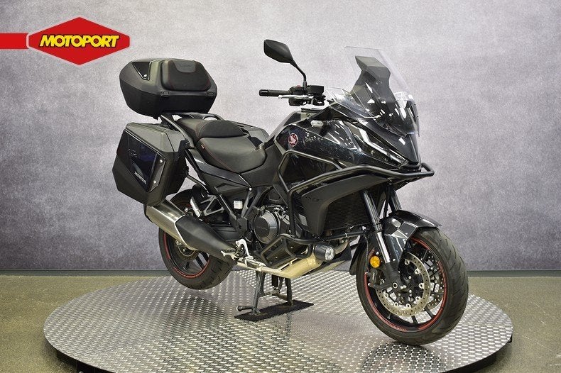 Honda NT 1100 (bj 2023), Motoren, Motoren | Honda, Info@motoportwormerveer.nl, Honda Motor Europe, Bedrijf, Crystal Bldng B-Unit B11.2 Rivium Blv200
2909 LK  Capelle aan den IJsel, NL