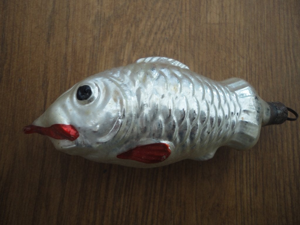 Mooie oude glazen kerstbal in de vorm van een vis, Diversen, Ophalen of Verzenden, Gebruikt
