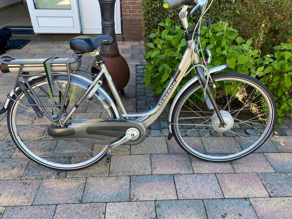 Gazelle elektrische fiets, Ophalen of Verzenden, Zo goed als nieuw, 51 tot 55 cm, 50 km per accu of meer