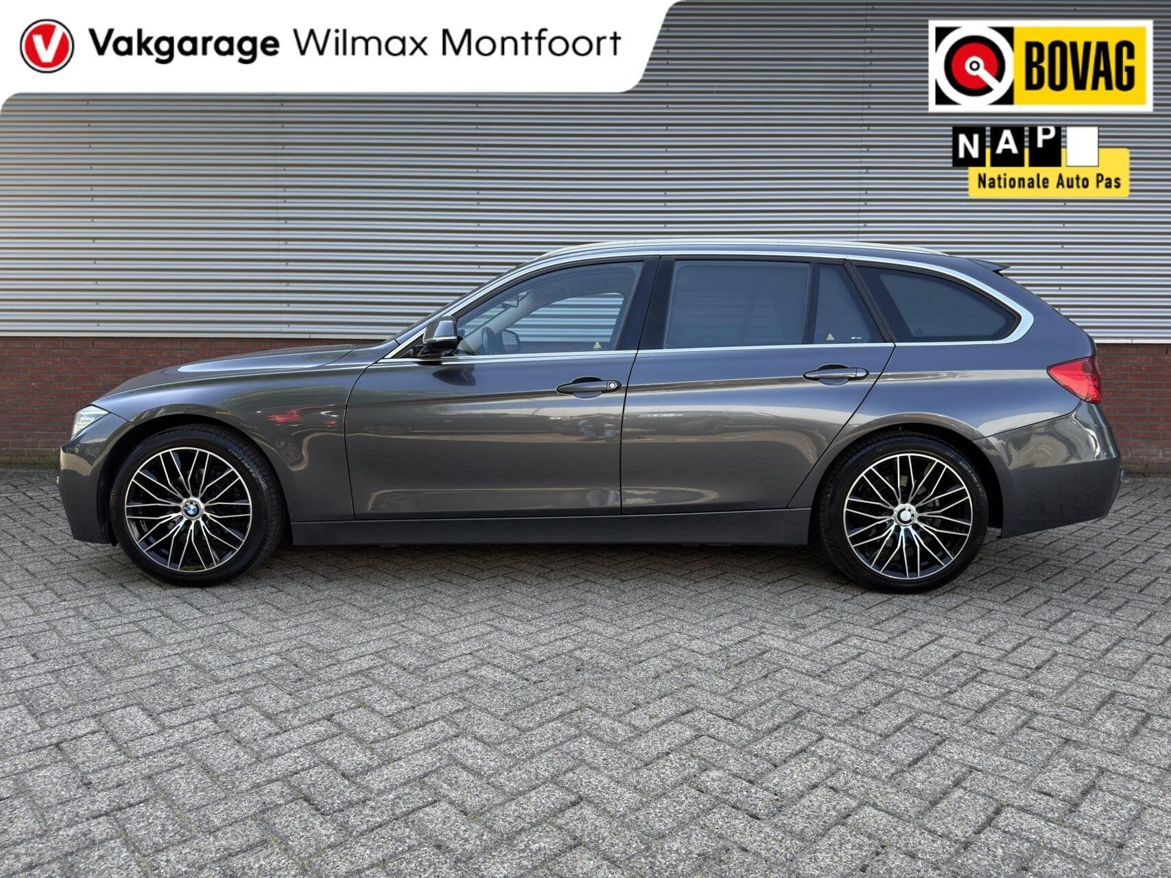 BMW 3-serie Touring 316d Executive|M-pakket|LED|Trekhaak|Aut, Auto's, Automaat, Achterwielaandrijving, 4 cilinders, Met garantie (alle)
