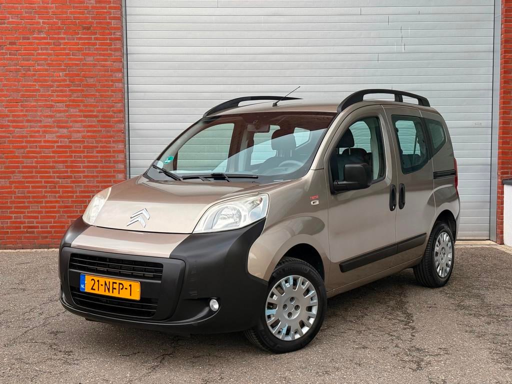 Citroen Nemo 1.4i Multispace| AIRCO| NAP| 1E EIG| NEW APK, Auto's, Citroën, Voorwielaandrijving, 4 cilinders, 400 kg, Beige