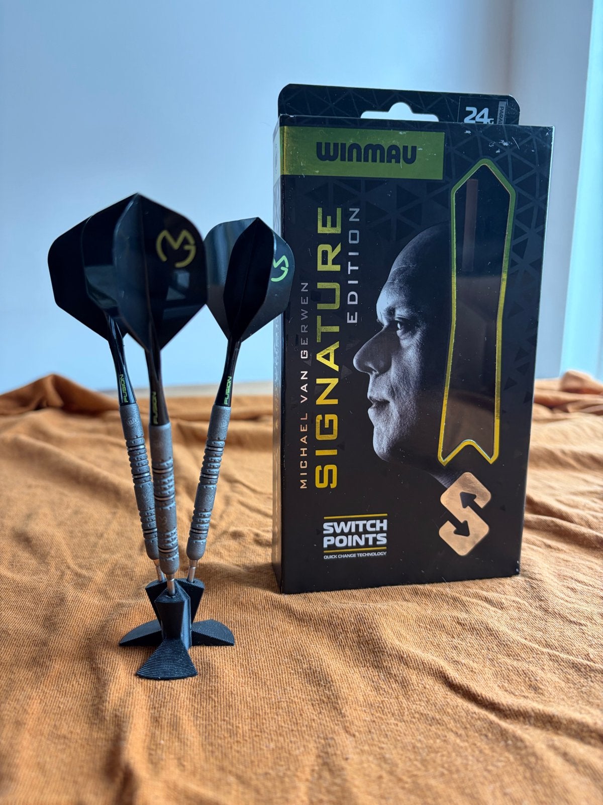 Winmau Michael van Gerwen Darts 24 gram, Ophalen of Verzenden, Zo goed als nieuw, Pijlen