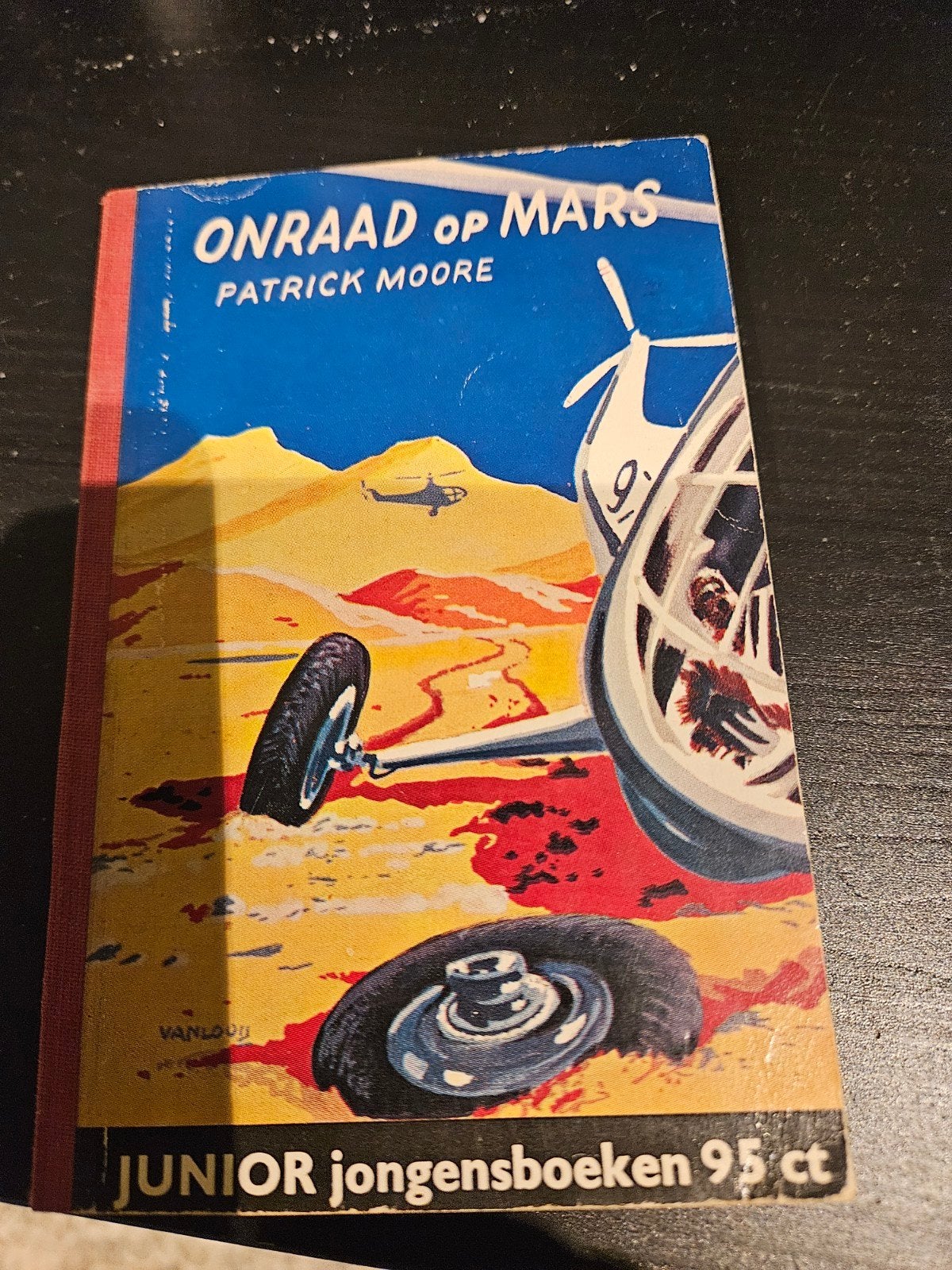 Onraad op Mars - Patrick Moore (Junior jongensboeken), Ophalen of Verzenden, Gelezen, Patrick Moore, Fictie algemeen