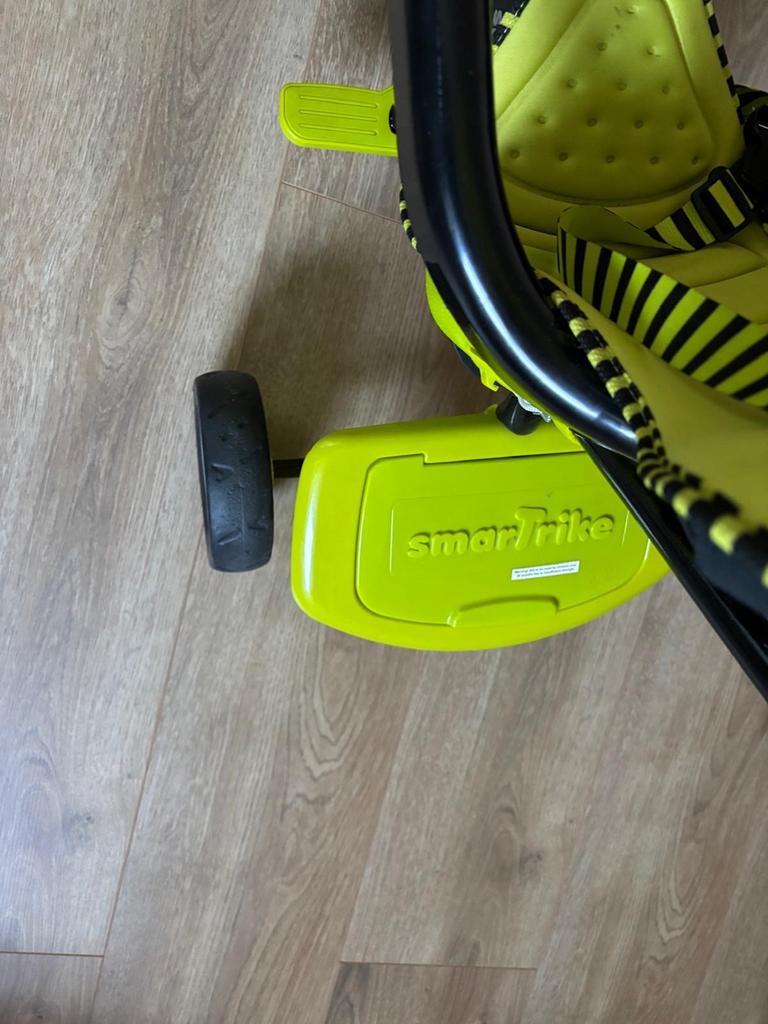 Smartrike driewieler groen/zwart, Ophalen, Zo goed als nieuw