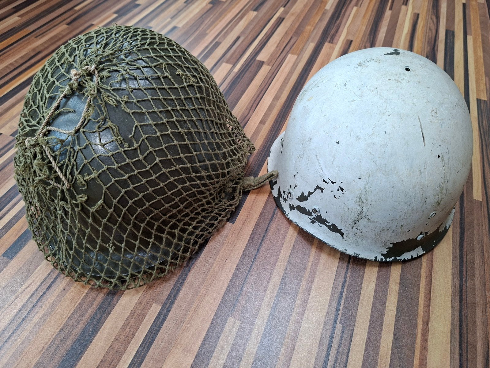 Legerhelm en binnenhelm, Verzamelen, Militaria | Algemeen, Ophalen of Verzenden, Landmacht, Nederland
