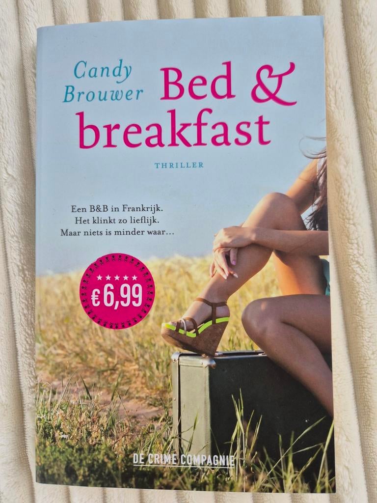Bed & Breakfast - Candy Brouwer (Thriller), Ophalen of Verzenden, Zo goed als nieuw, Candy Brouwer