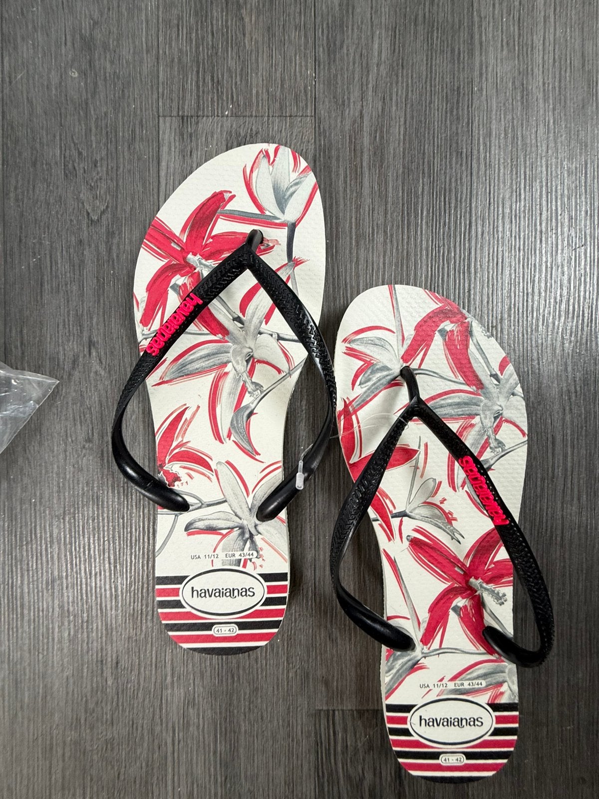 Havaianas maat 43/44 zwart wit patroon roze slippers nieuw, Ophalen of Verzenden, Nieuw, Zwart, Slippers