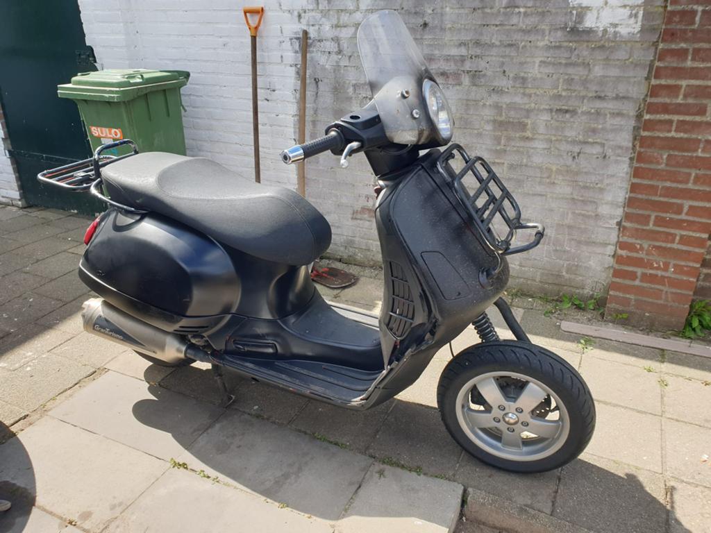 Vespa 250cc, Ophalen of Verzenden, Benzine