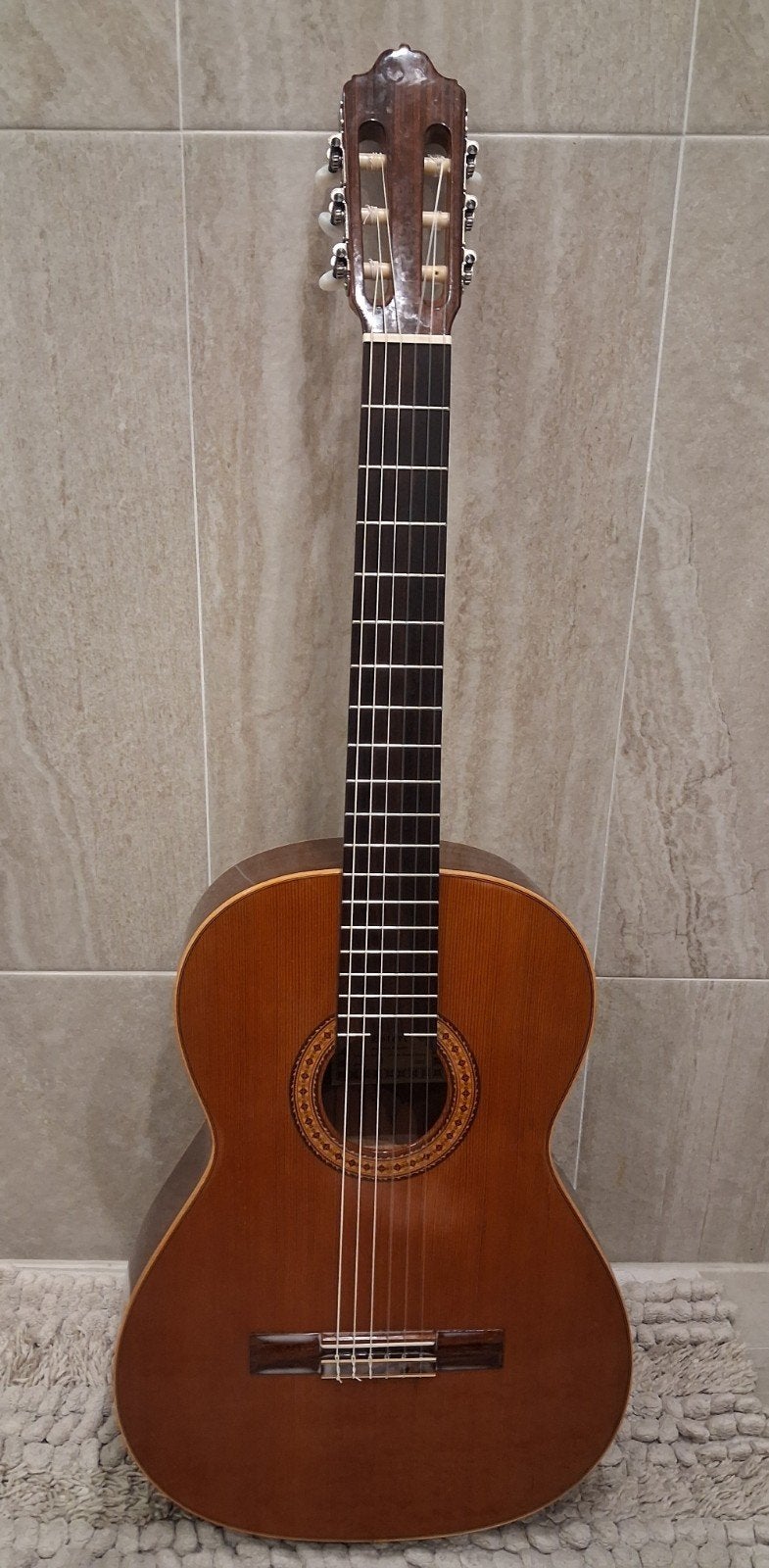 Esteve modelo 3 klassiek Spaanse gitaar 2007, Muziek en Instrumenten, Snaarinstrumenten | Gitaren | Akoestisch, Ophalen of Verzenden