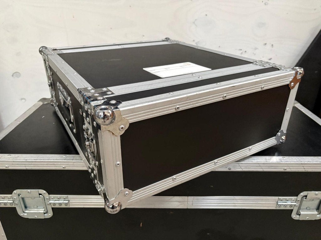 JB Systems 19 inch rackcase 4 HE, Muziek en Instrumenten, Ophalen, Gebruikt, Overige instrumenten