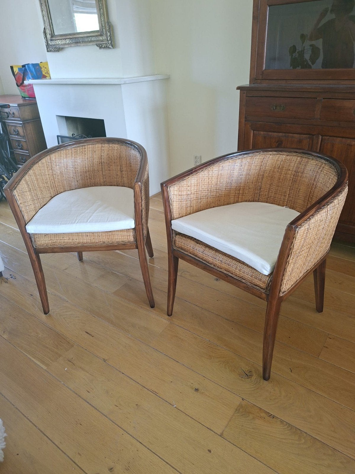 Twee rotan fauteuils, Ophalen, 75 tot 100 cm, 50 tot 75 cm