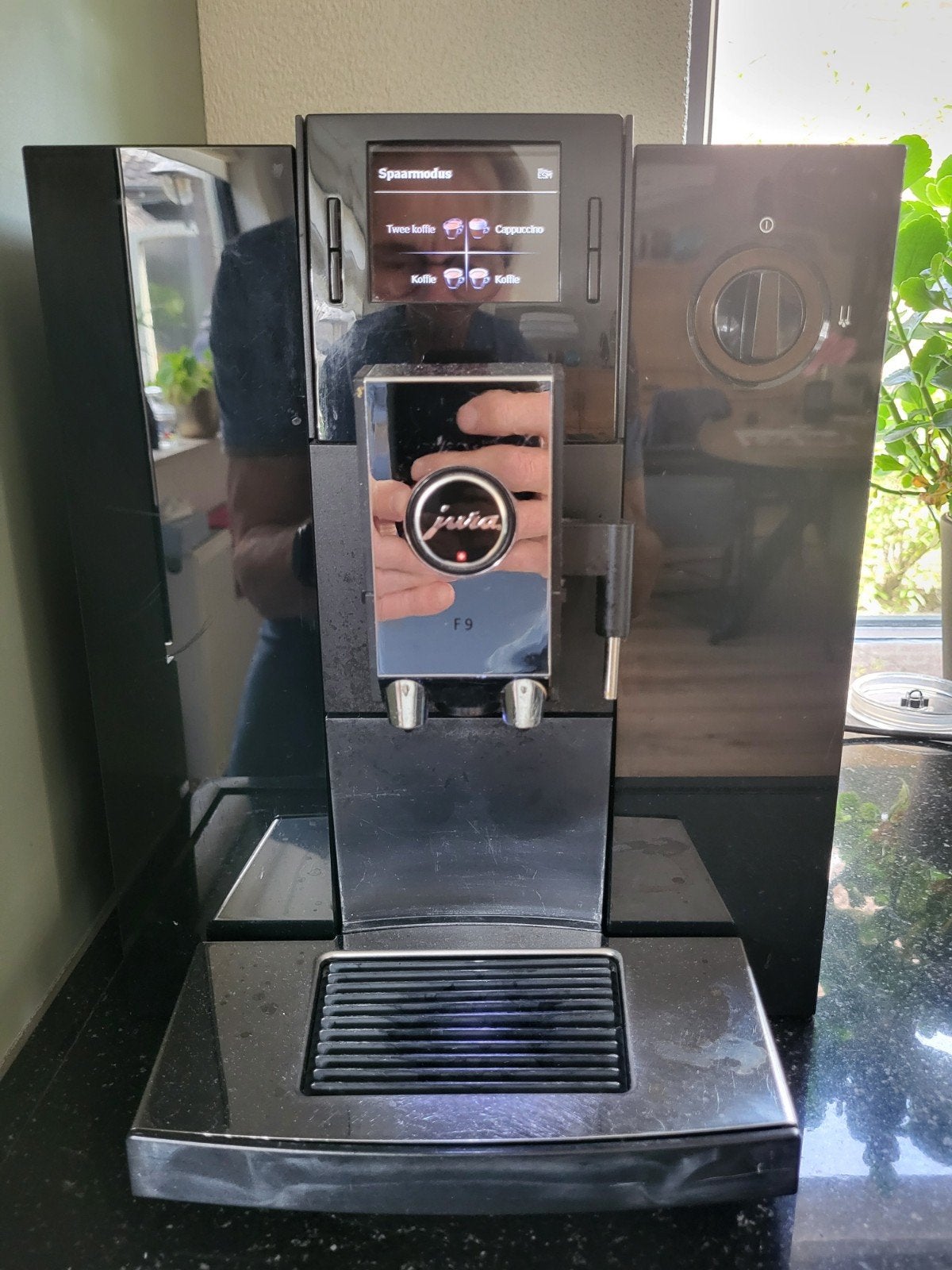 Jura F9 Koffiemachine, Witgoed en Apparatuur, Ophalen, Gebruikt, 10 kopjes of meer, Koffiemachine