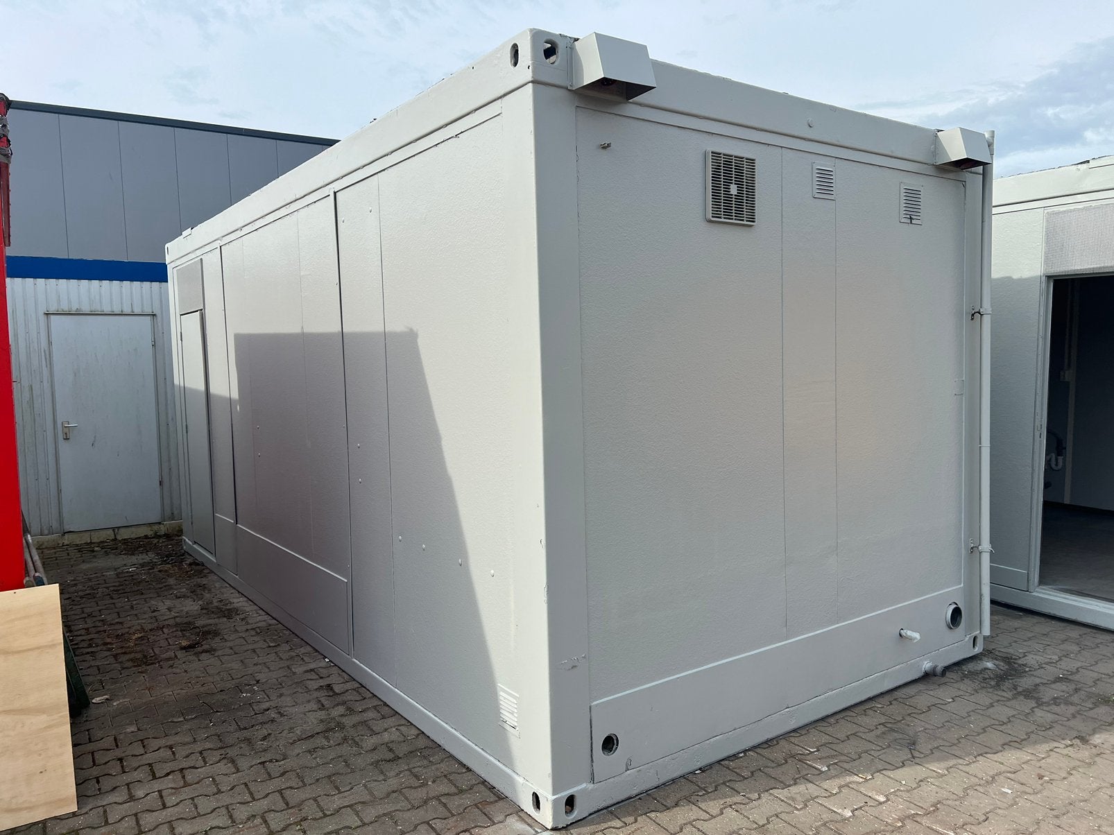 Toiletunit / sanitairunit | 5 toiletten, Zakelijke goederen, Machines en Bouw | Keten en Containers, Ophalen of Verzenden