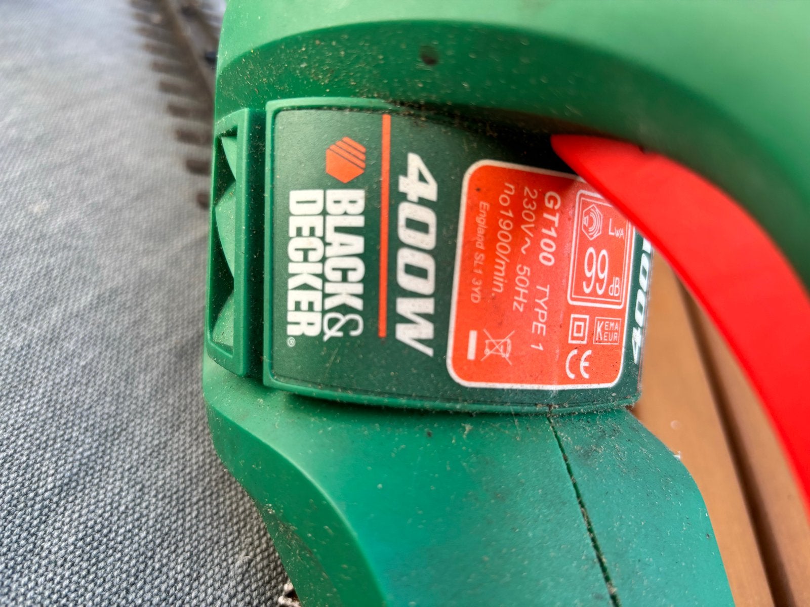 Black & Decker GT100 elektrische heggenschaar 400W, Ophalen, Gebruikt, Elektrisch