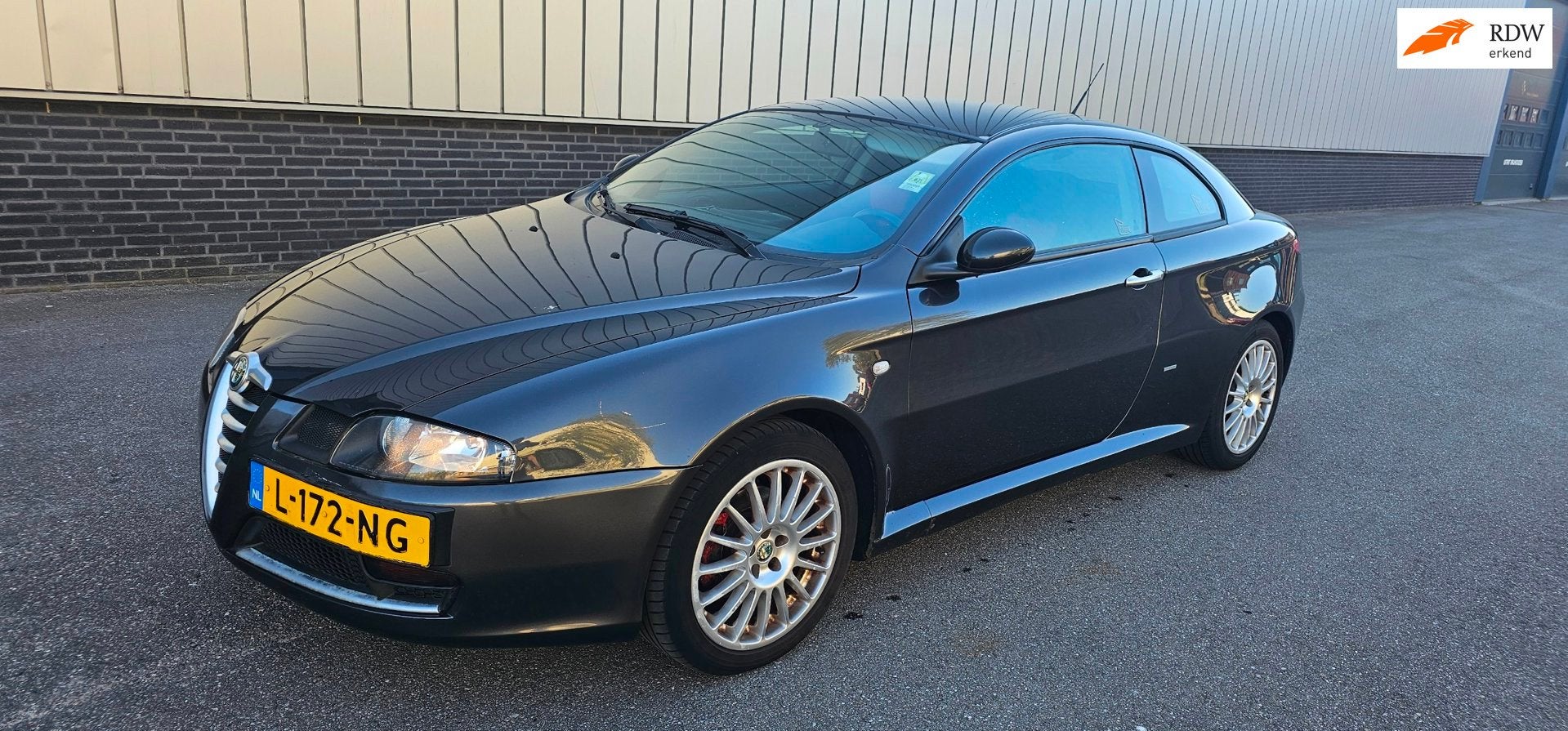 Alfa Romeo GT 1.8 T.Spark Impression, Voorwielaandrijving, Gebruikt, 4 cilinders, 400 kg
