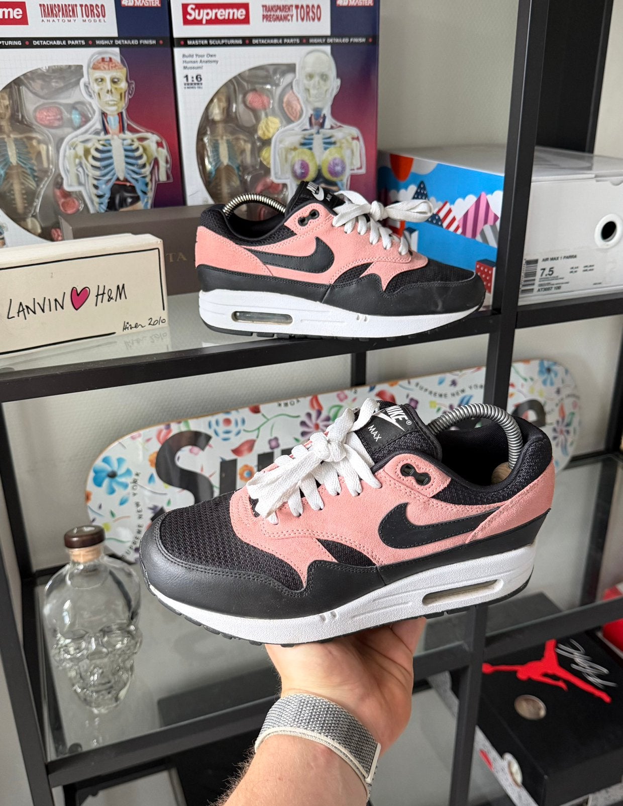 Nike Air Max 1 By You Black Salmon, Kleding | Dames, Schoenen, Zo goed als nieuw, Sneakers of Gympen, Overige kleuren, Ophalen of Verzenden