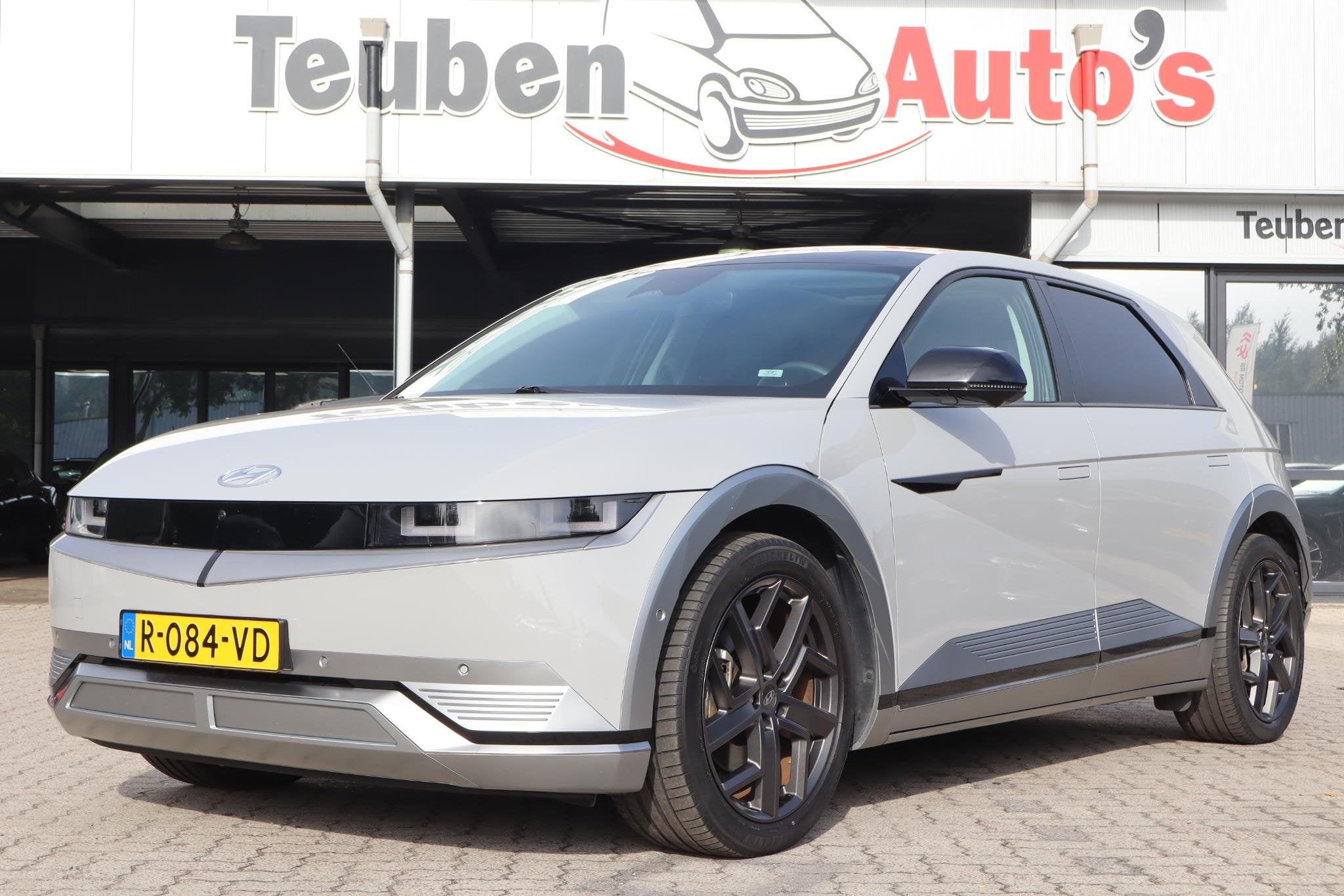 Hyundai IONIQ 5 Lounge 77.4 kWh | SOH 96,3% | Panoramadak |, Achterwielaandrijving, Gebruikt, IONIQ 5, Zilver of Grijs