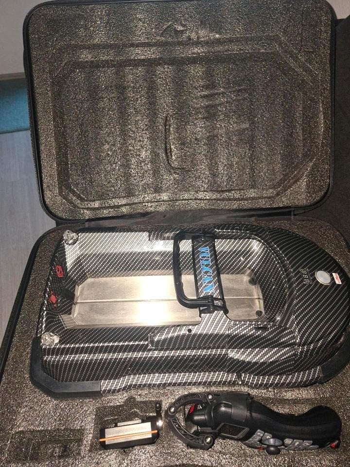 Boatman Vulcan V2, GPS, echolood, voerboot, karper, Carp, Ophalen of Verzenden, Zo goed als nieuw, Overige typen