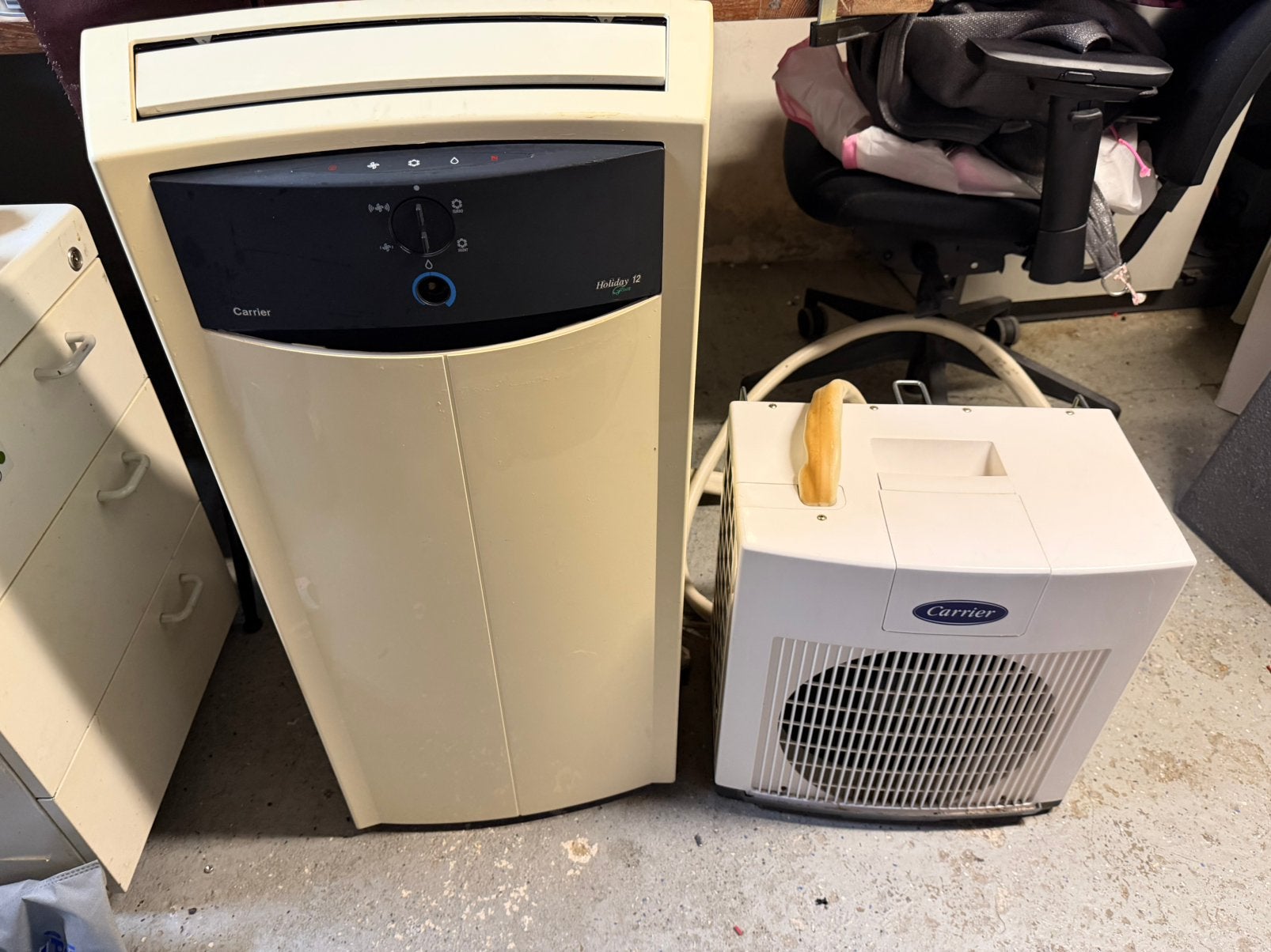 Carrier Holiday mobiele airco, Ophalen, Gebruikt, 3 snelheden of meer, Koelen en Ontvochtigen