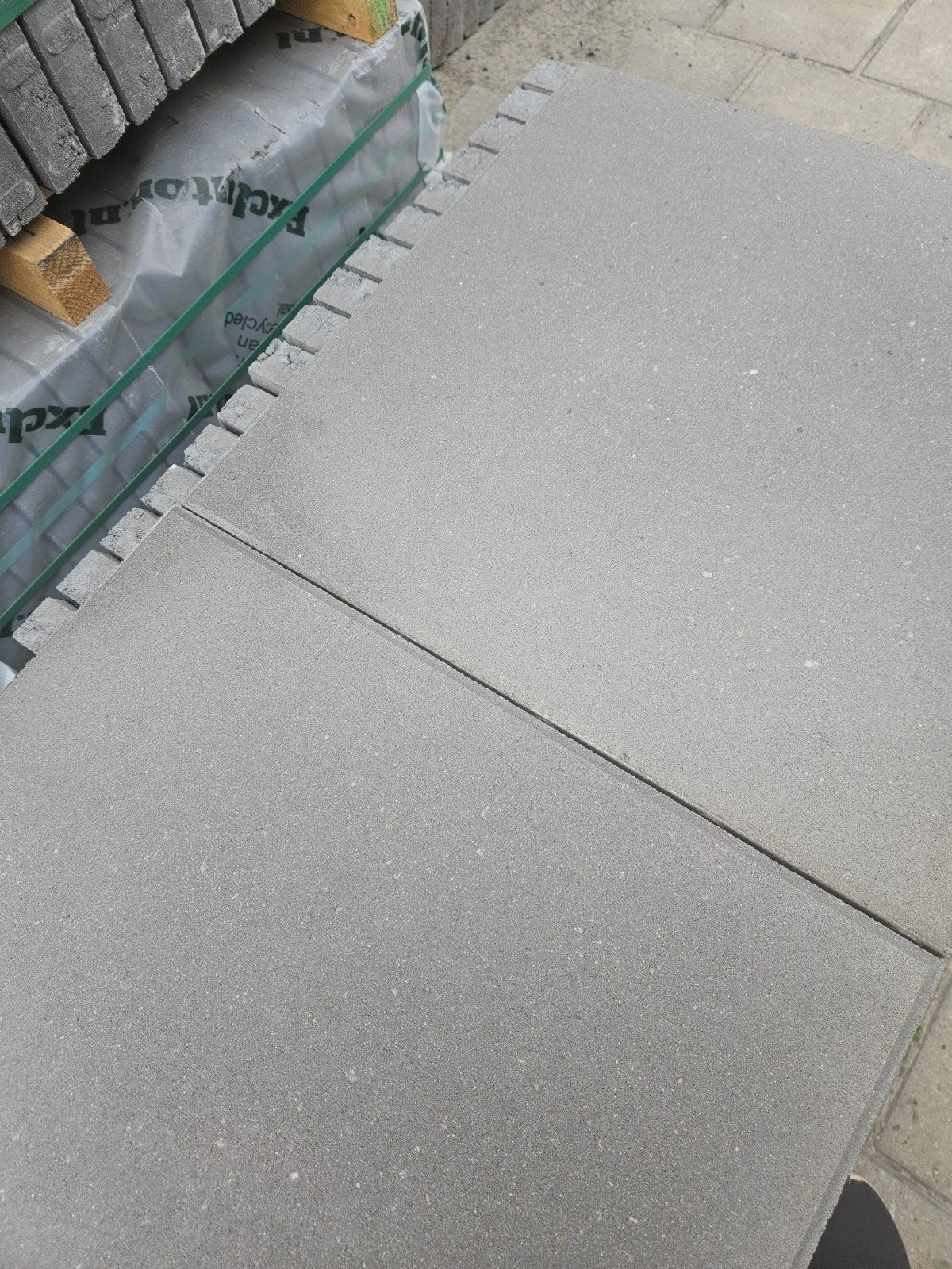 tuintegel 50x50x4 grijs grafiet, Tuin en Terras, Tegels en Klinkers, Ophalen of Verzenden, Nieuw, Beton, Terrastegels