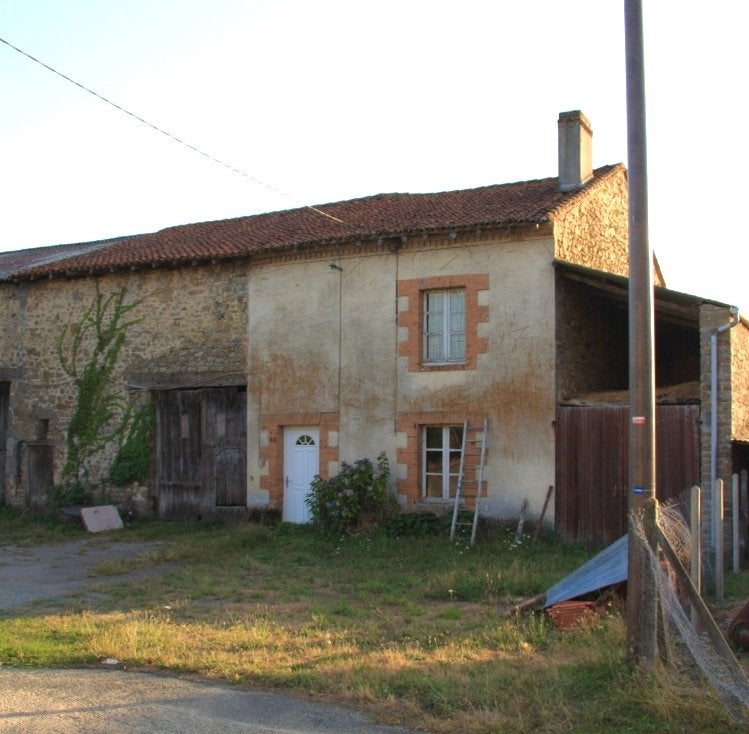 Huis te koop Frankrijk, Frankrijk, Woonhuis, Landelijk, 4 kamers