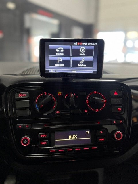Foto 3 van Volkswagen Up! 1.0 move up! BlueMotion/Navi