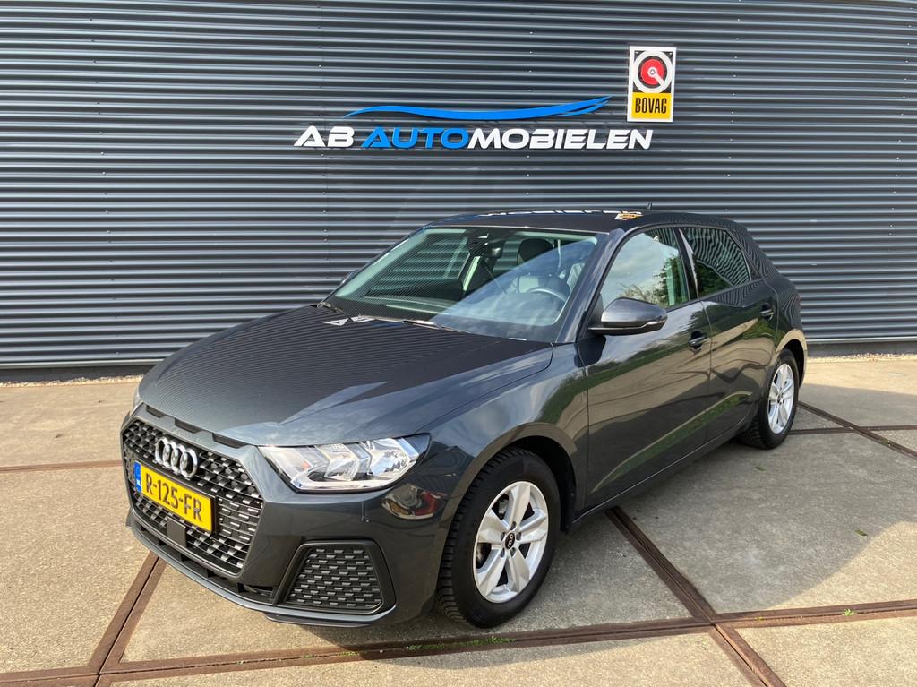 Audi A1 Sportback 25 TFSI Pro Line AUTOMAAT/ PARKEERSENSOREN, 95 pk, Met garantie (alle), 49 €/maand, Origineel Nederlands